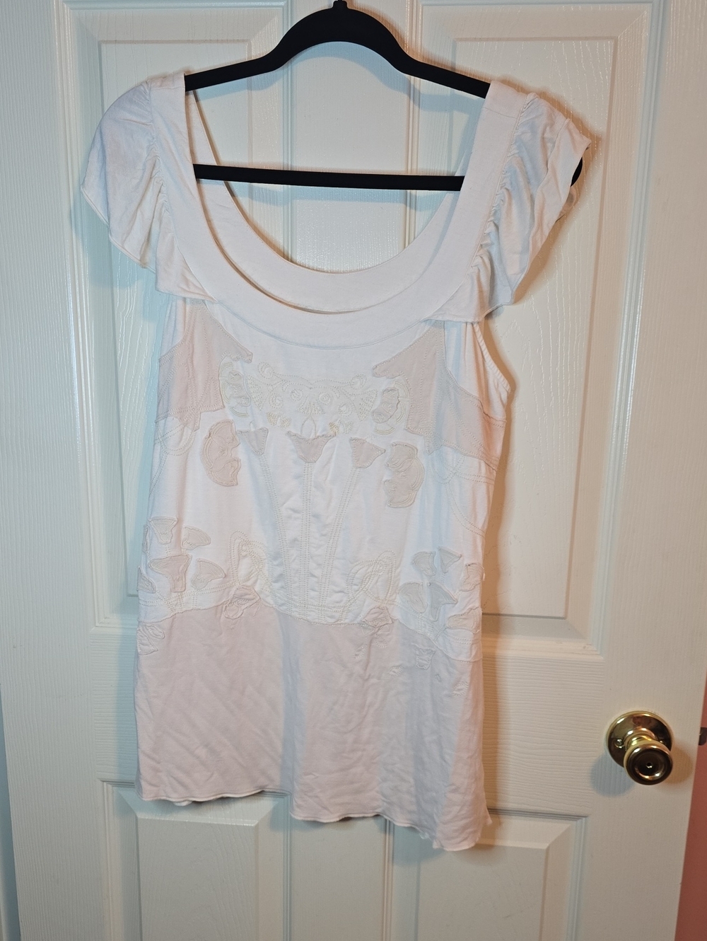 Soma White Scoop-Neck Embroidered Tunic